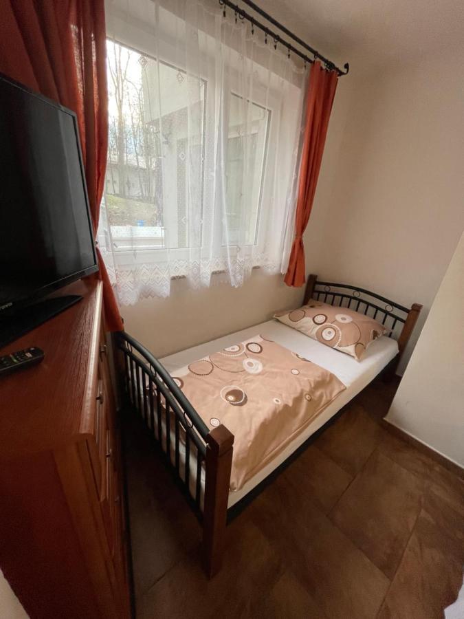 Chata Korenný vrch Pezinská Baba Pezinok Exterior foto