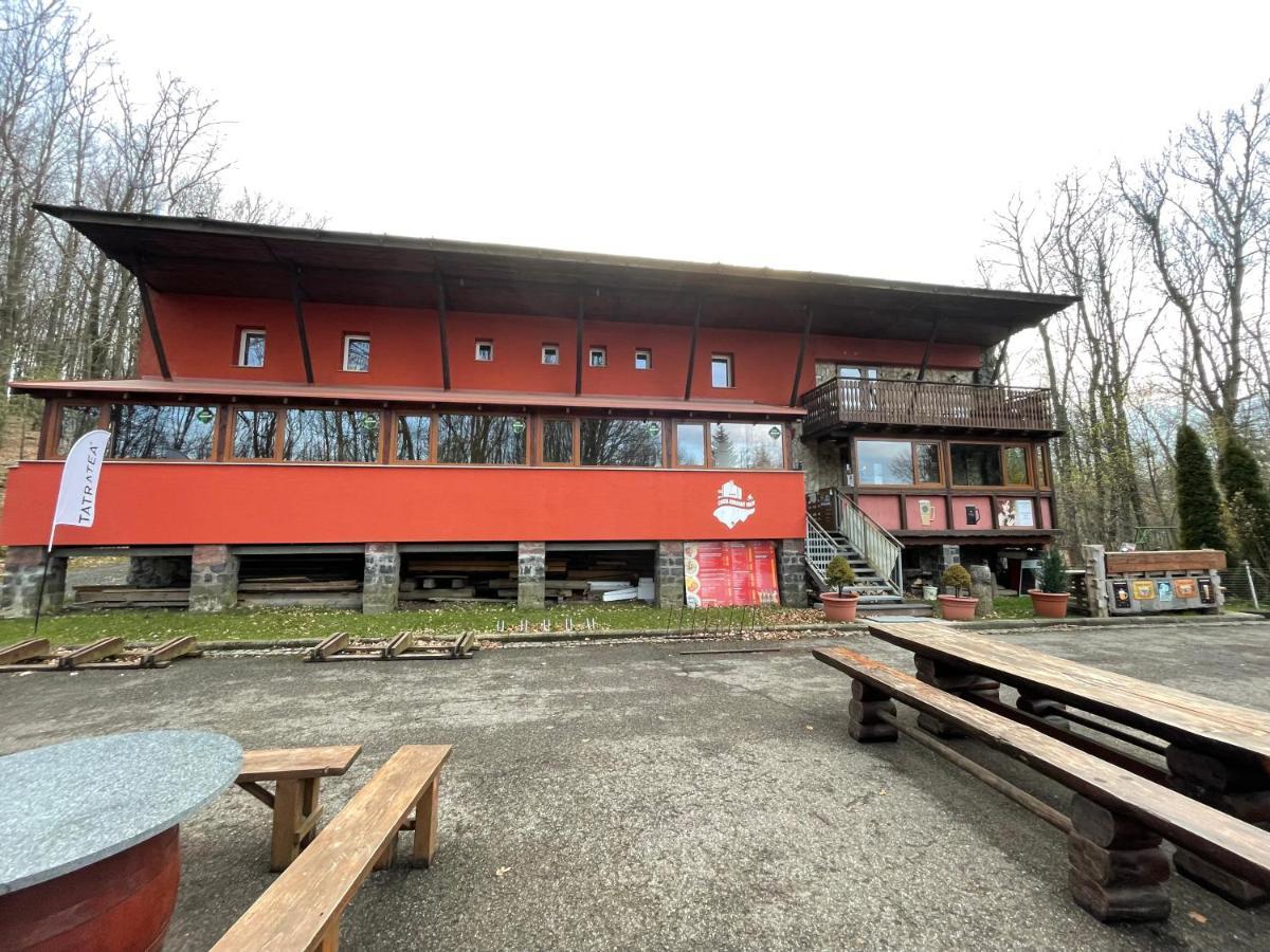 Chata Korenný vrch Pezinská Baba Pezinok Exterior foto